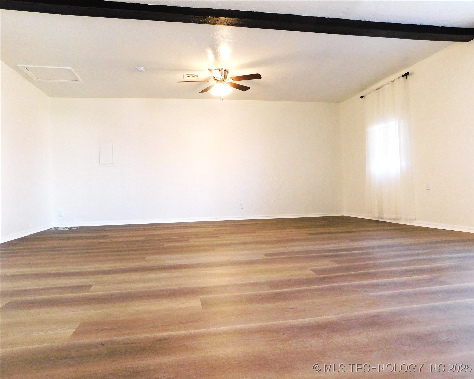 606 Holsey Property Photo 3