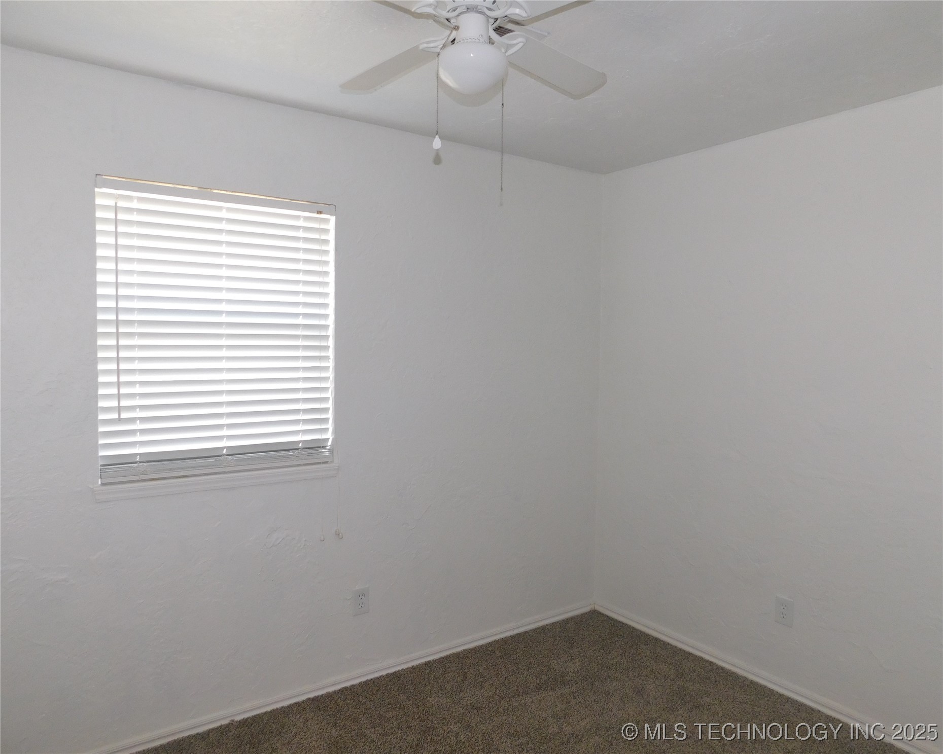 606 Holsey Property Photo 14