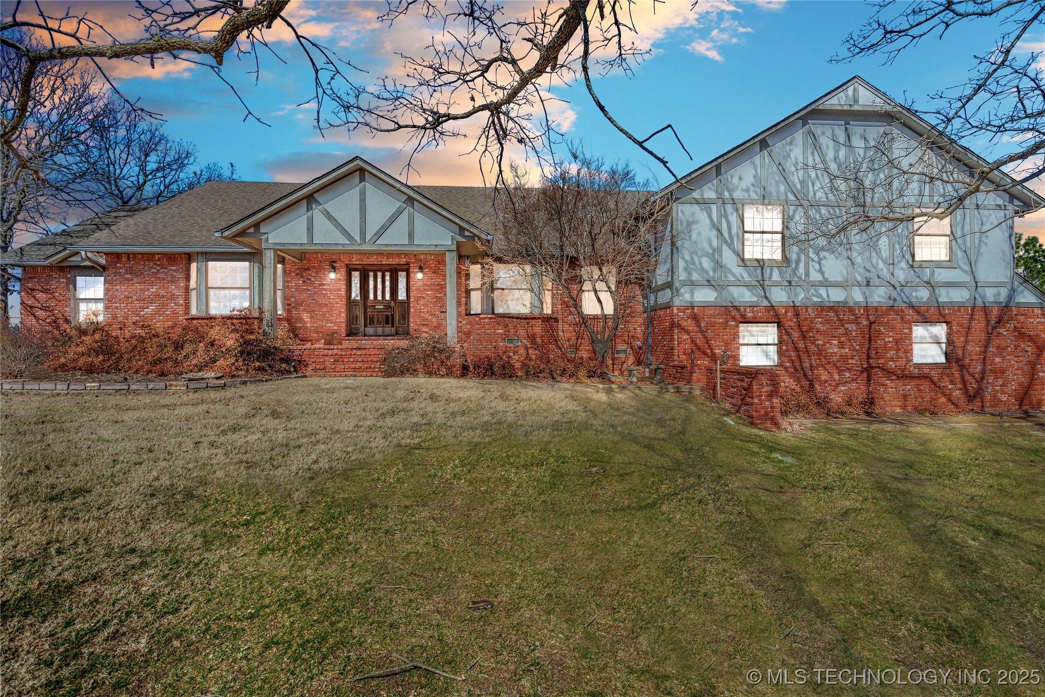 11637 W 86th Street S Property Photo
