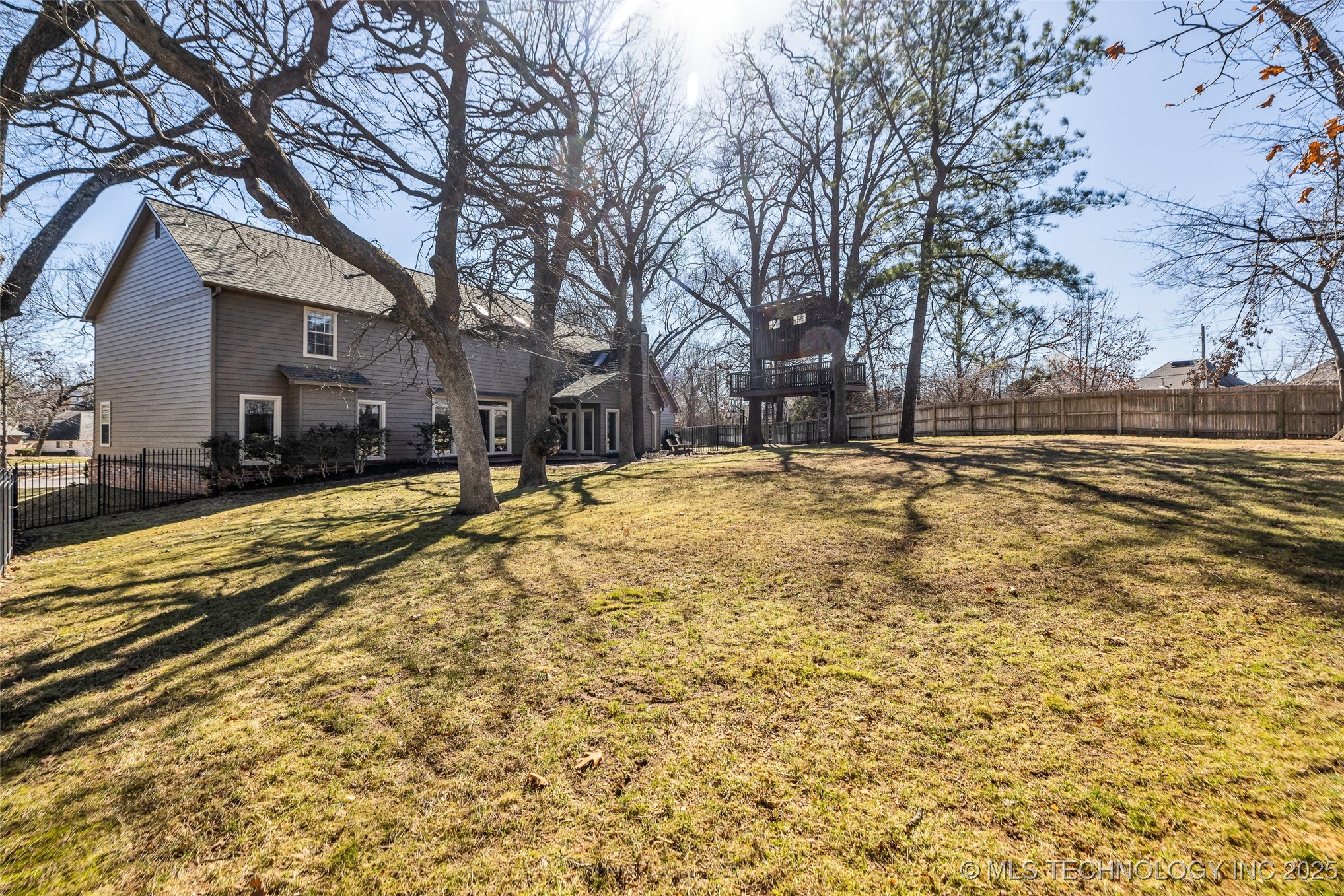 11202 S 66th East Avenue Property Photo 42