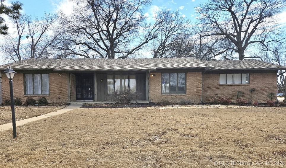 6008 E 56th Place Property Photo