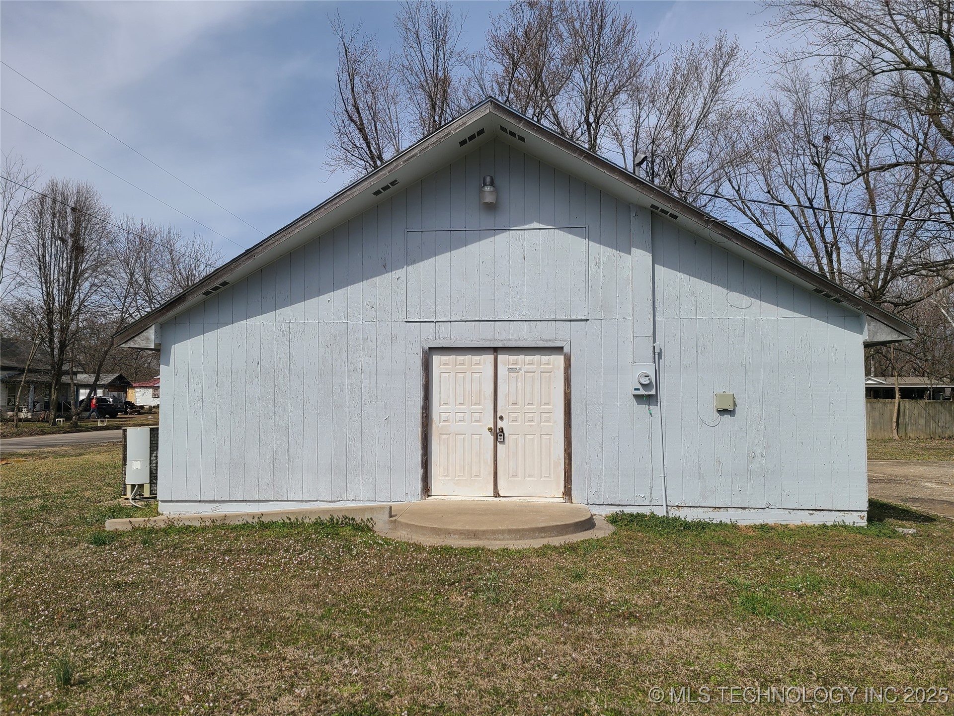 1281 S First Street Property Photo
