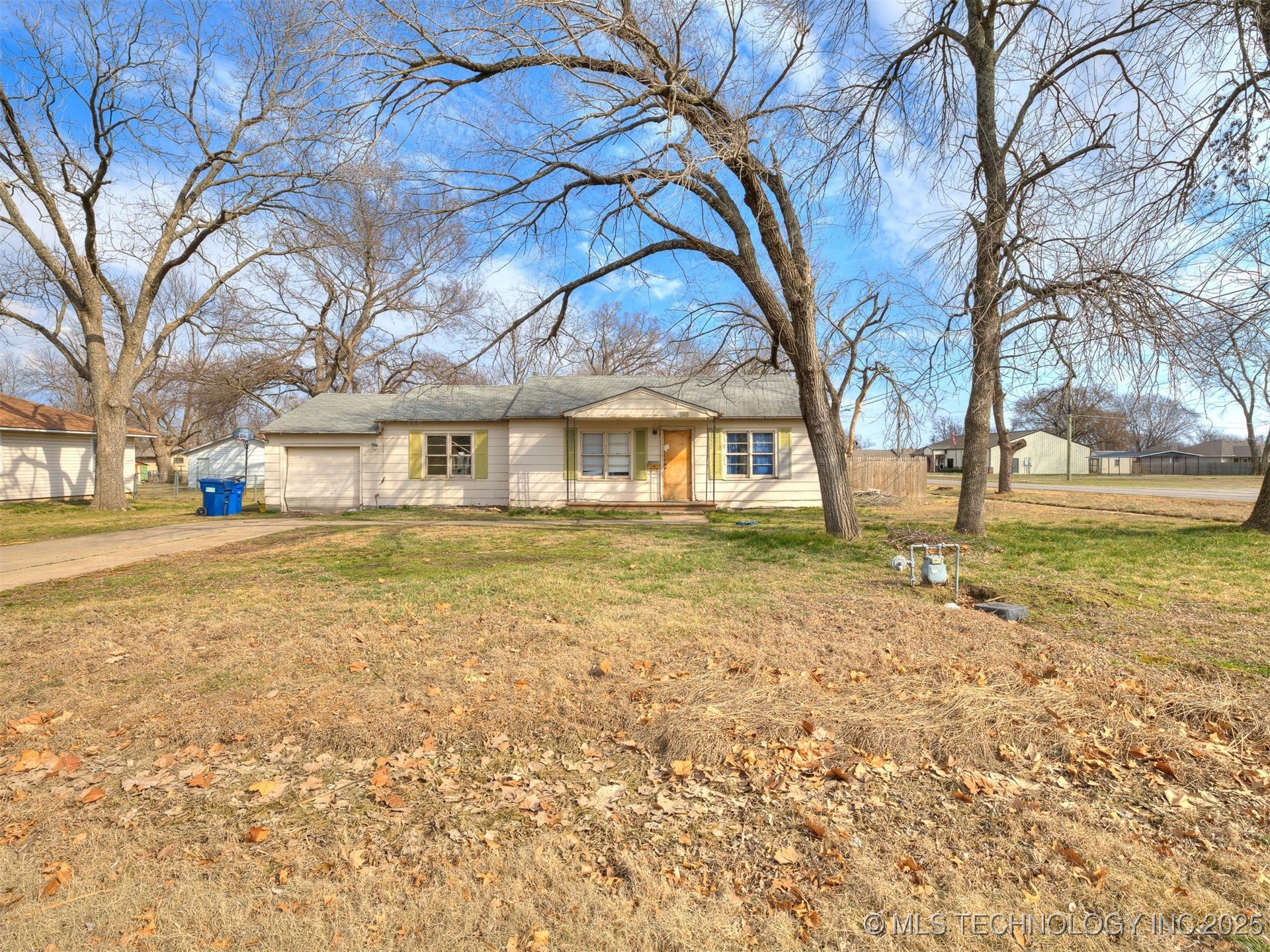 102 N Hayden Street Property Photo