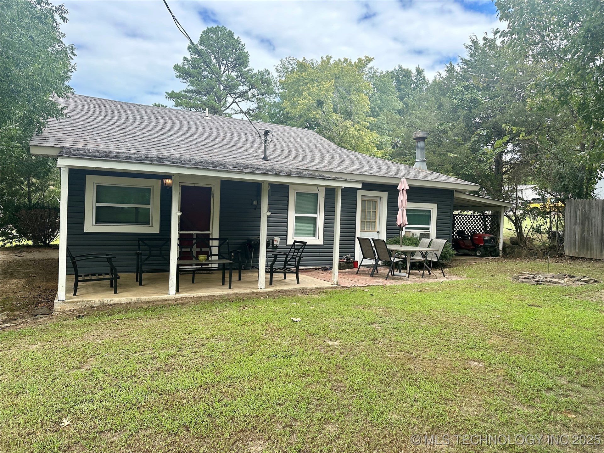 419036 E 1144 Road Property Photo
