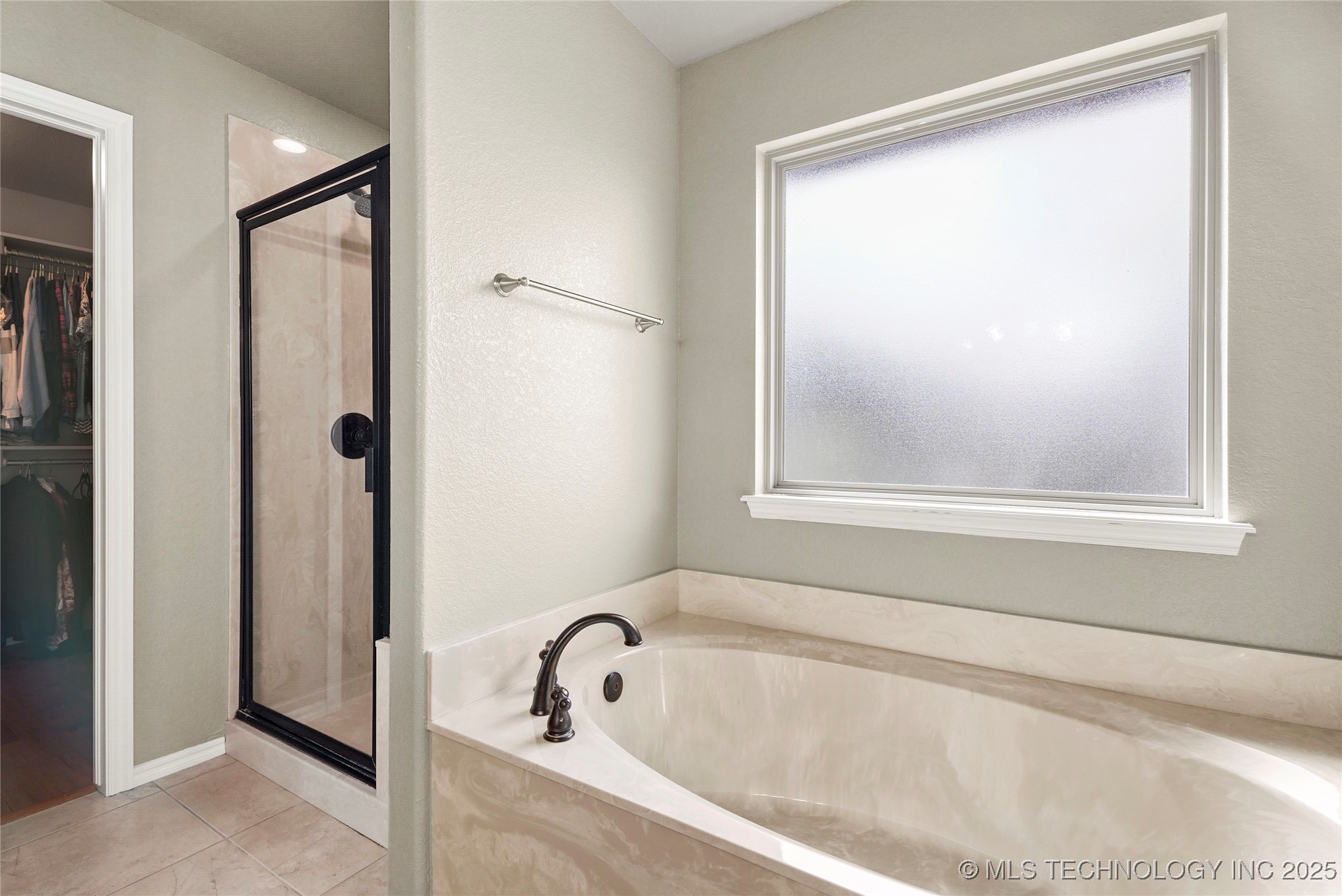 10548 N 117th East Avenue Property Photo 24