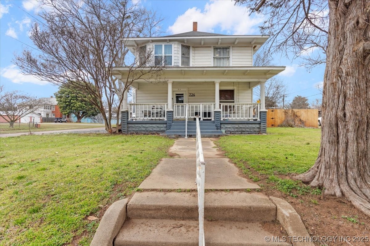 724 W Cedar Property Photo
