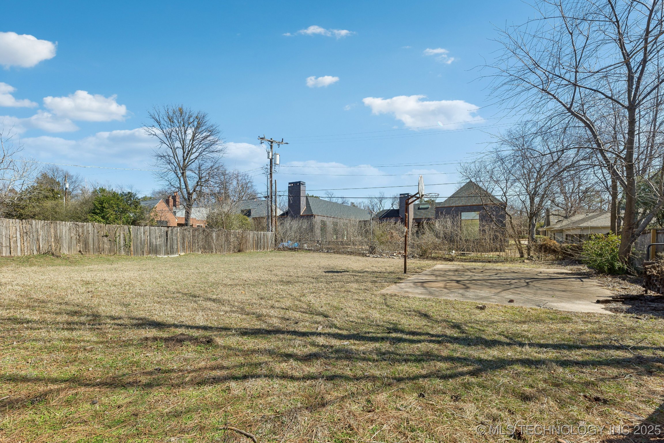 2921 S Peoria Avenue Property Photo 34