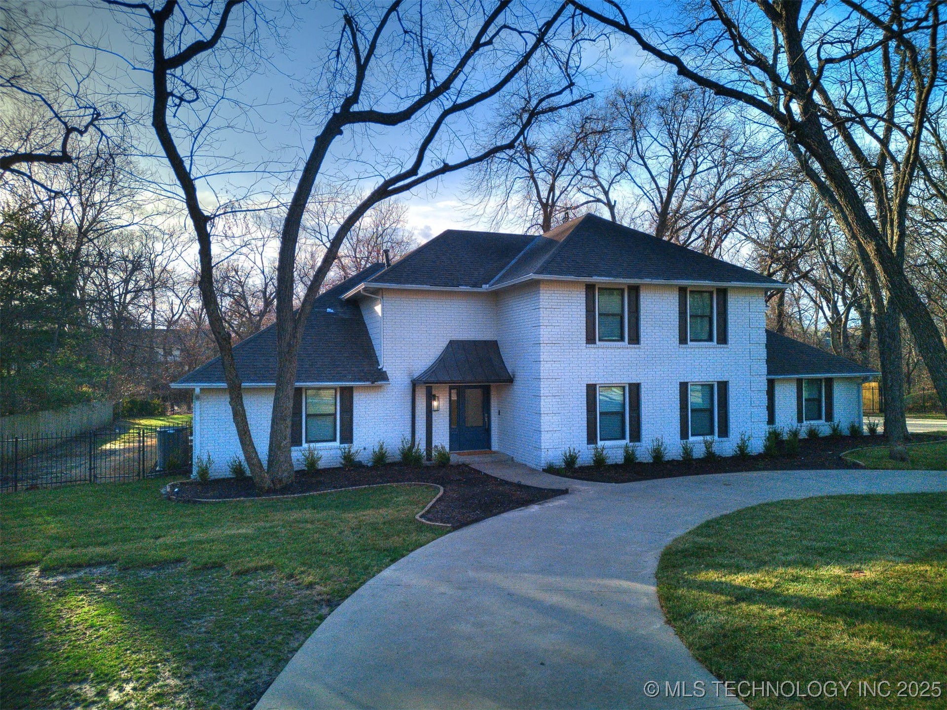 8924 S Joplin Avenue Property Photo