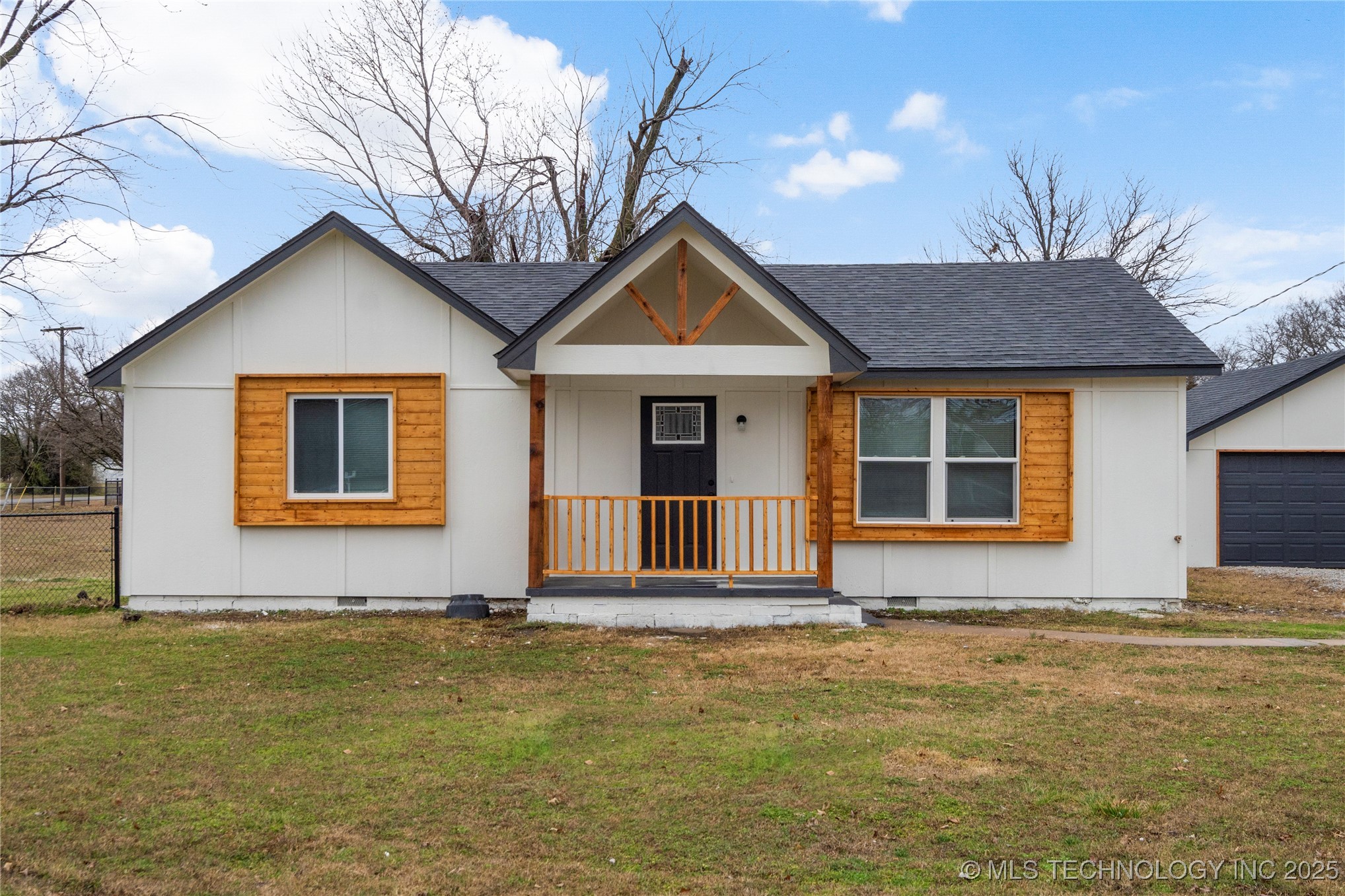 1640 S 89th East Avenue Property Photo
