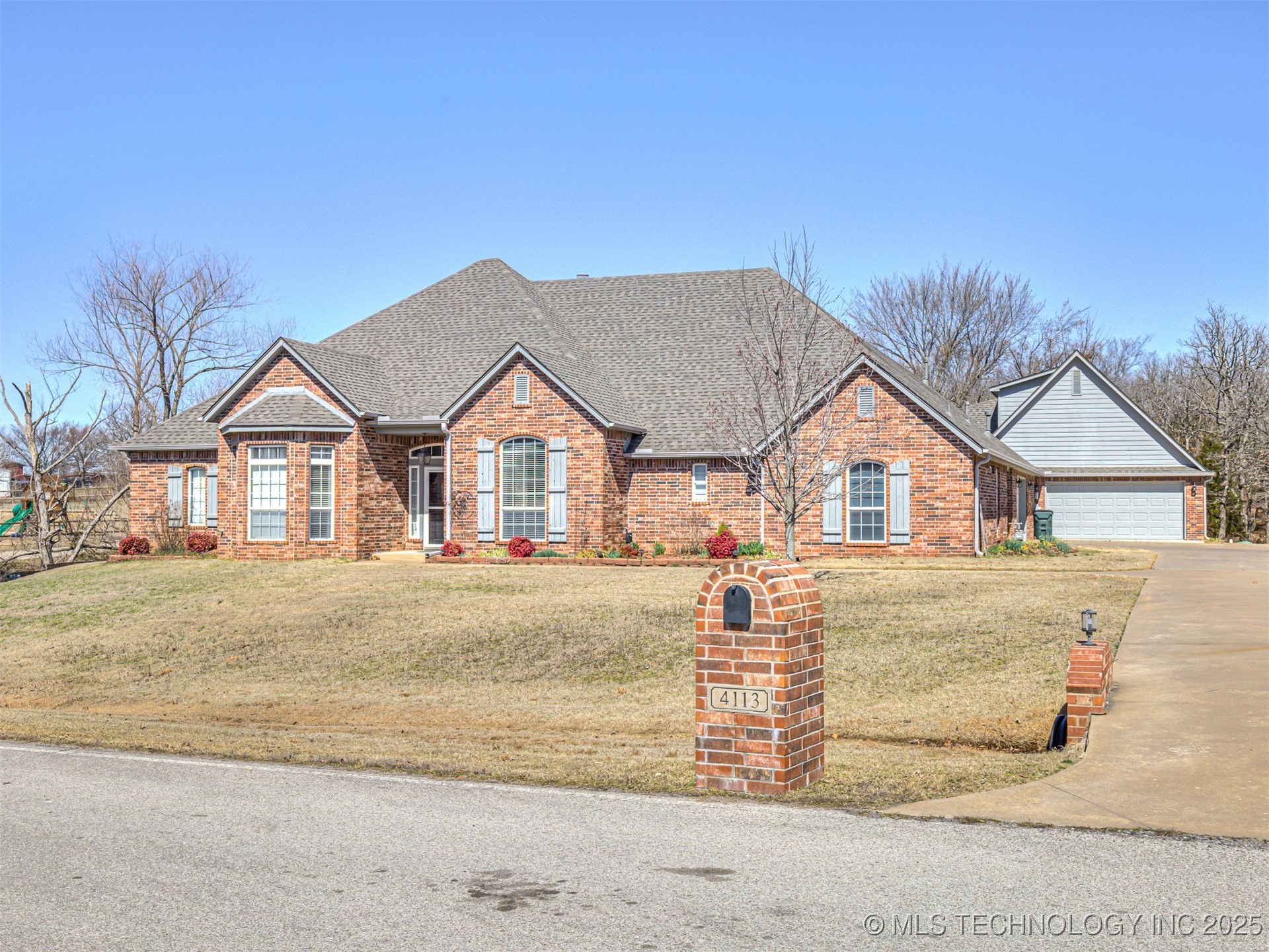 4113 Dogwood Place Property Photo
