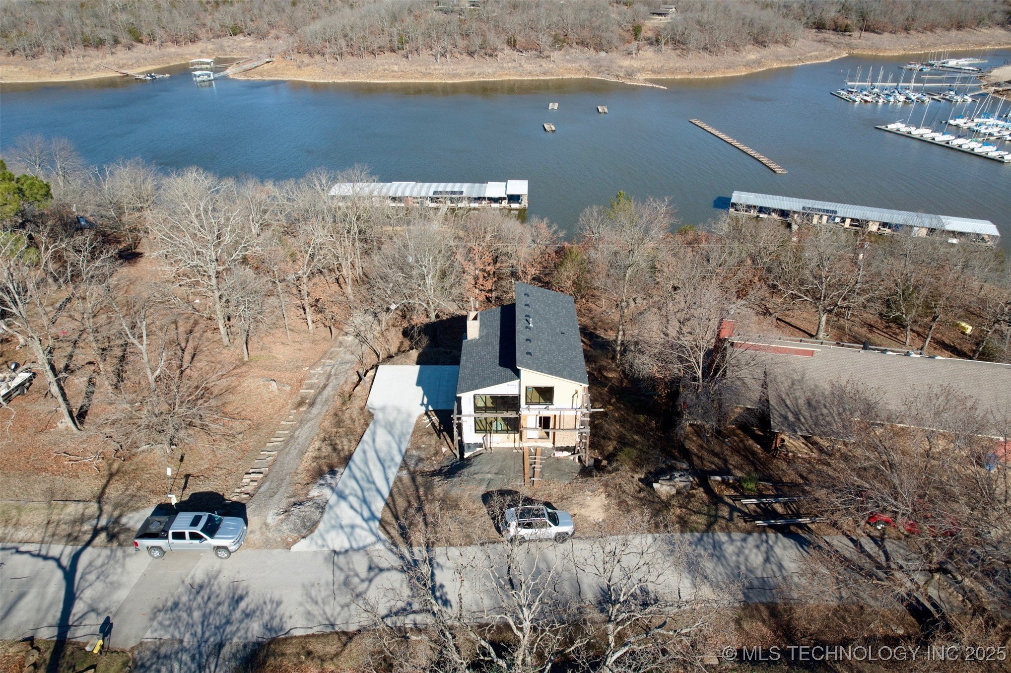 1146 Bayshore Drive Property Photo 6