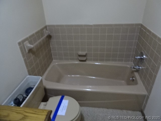 3610 Whippoorwill Lane Property Photo 12