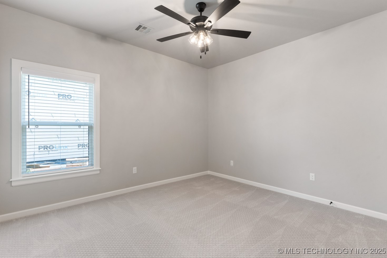 687 E 148th Place S Property Photo 8