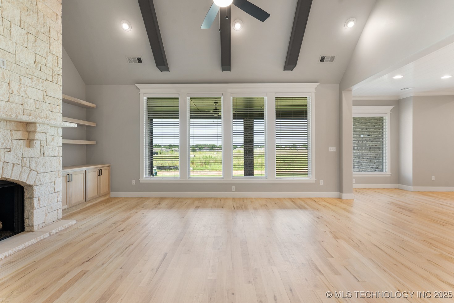 687 E 148th Place S Property Photo 11