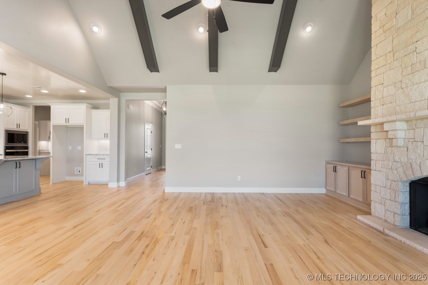 687 E 148th Place S Property Photo 13