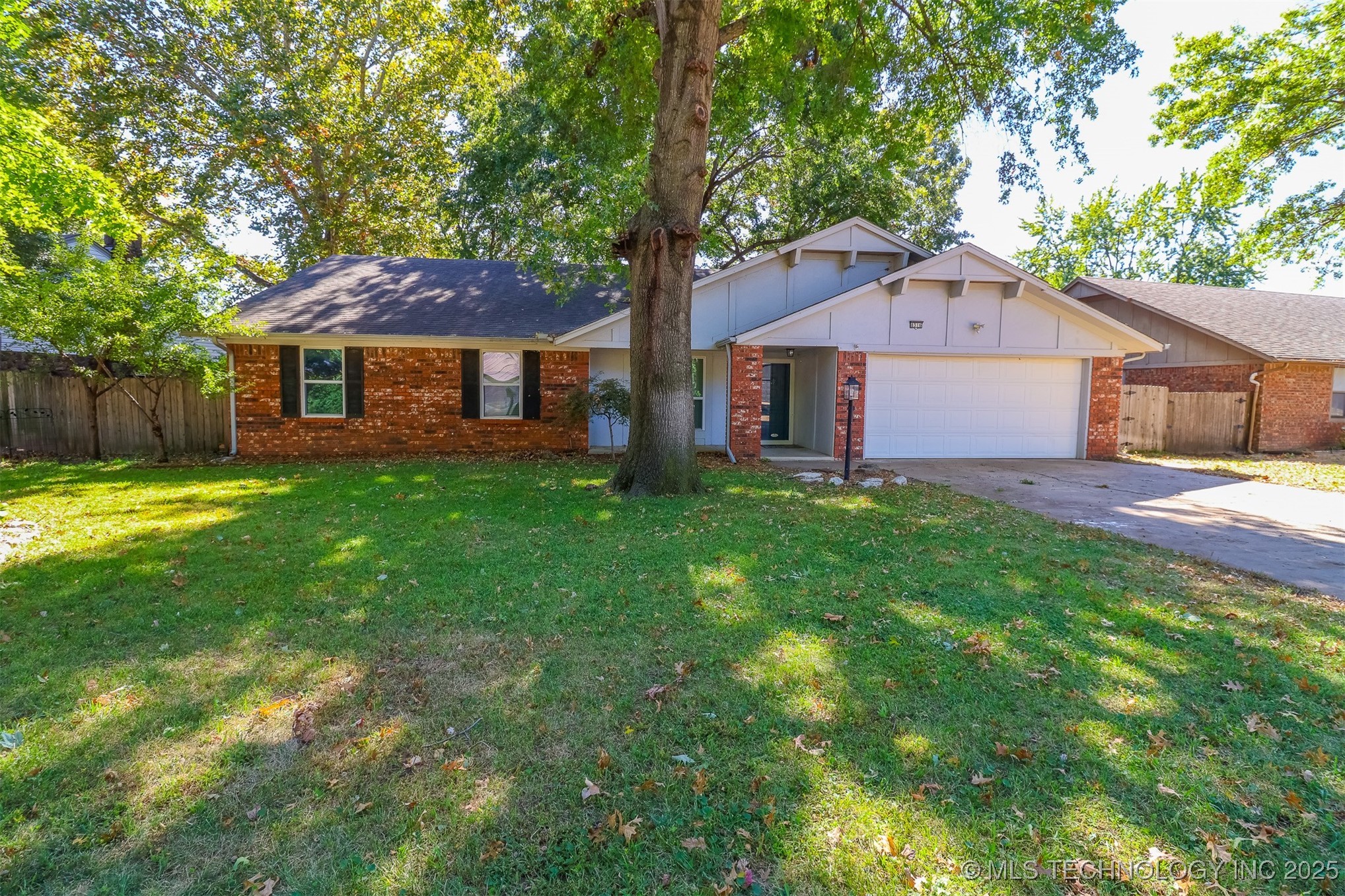 8316 E 107th Place Property Photo