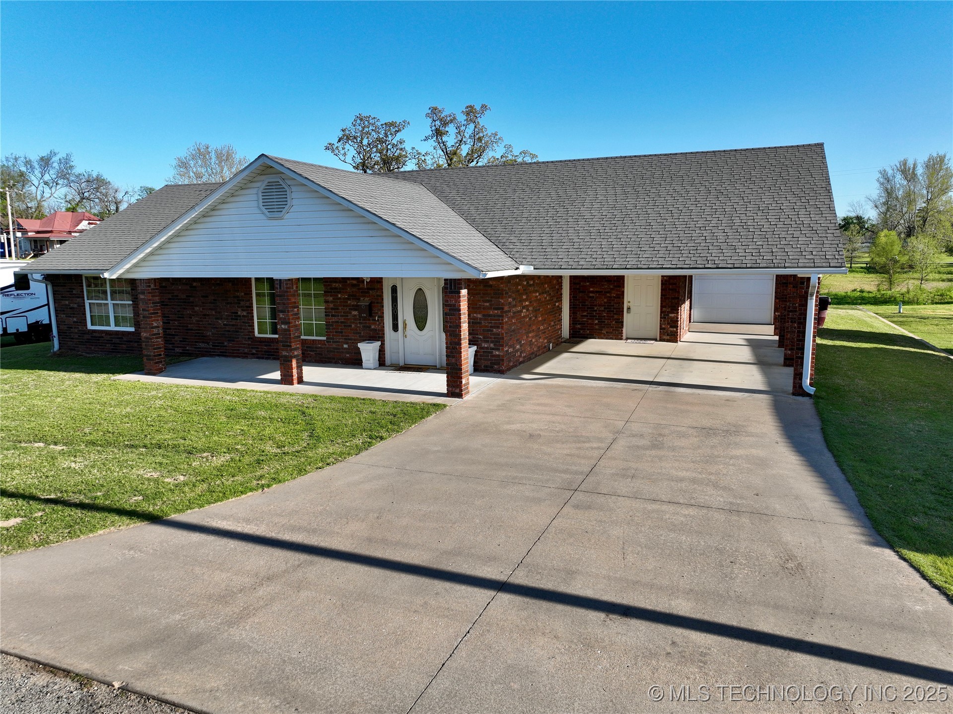 215 Belt Street Property Photo