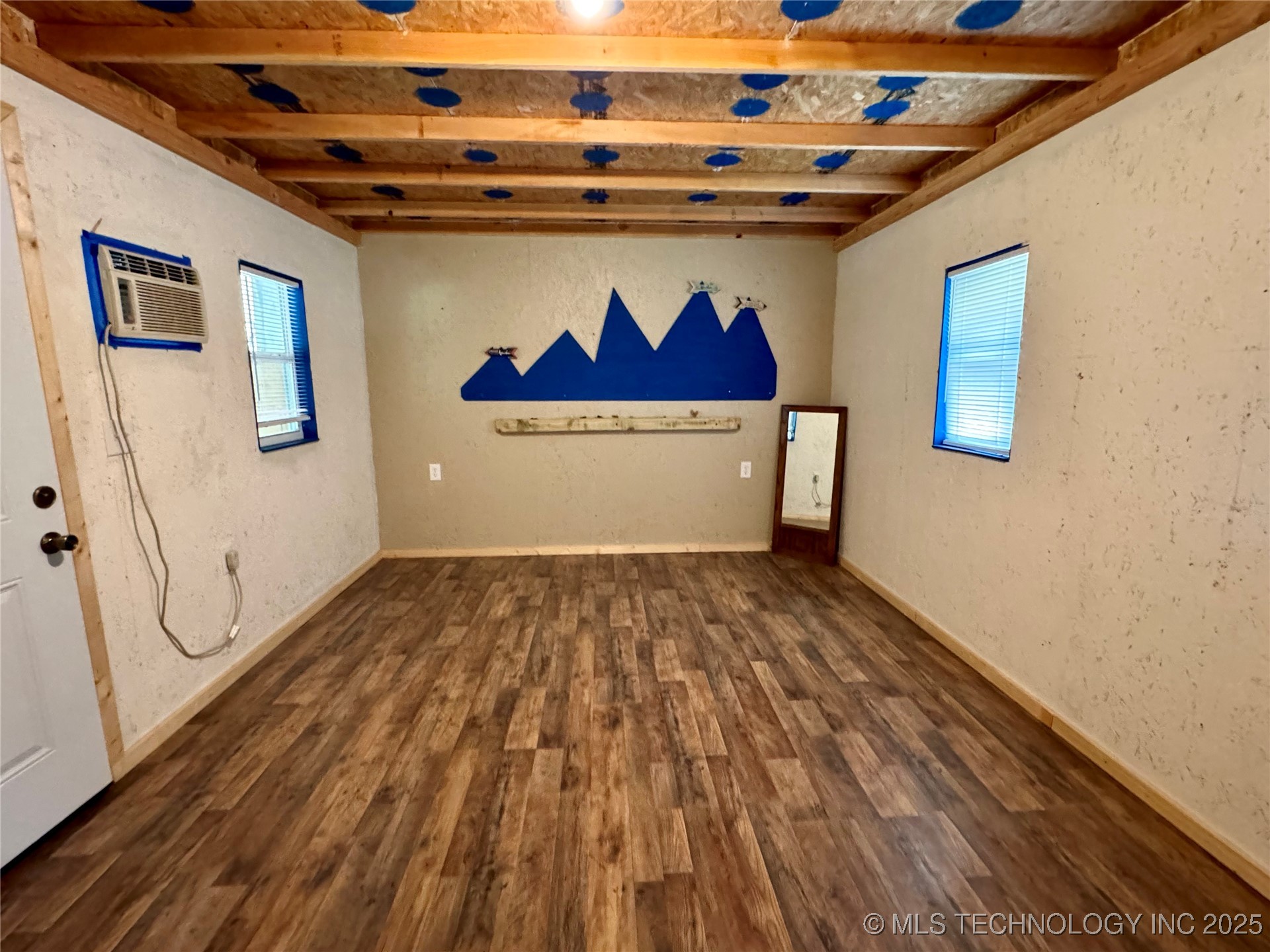 4080 N 495 Road Property Photo 4