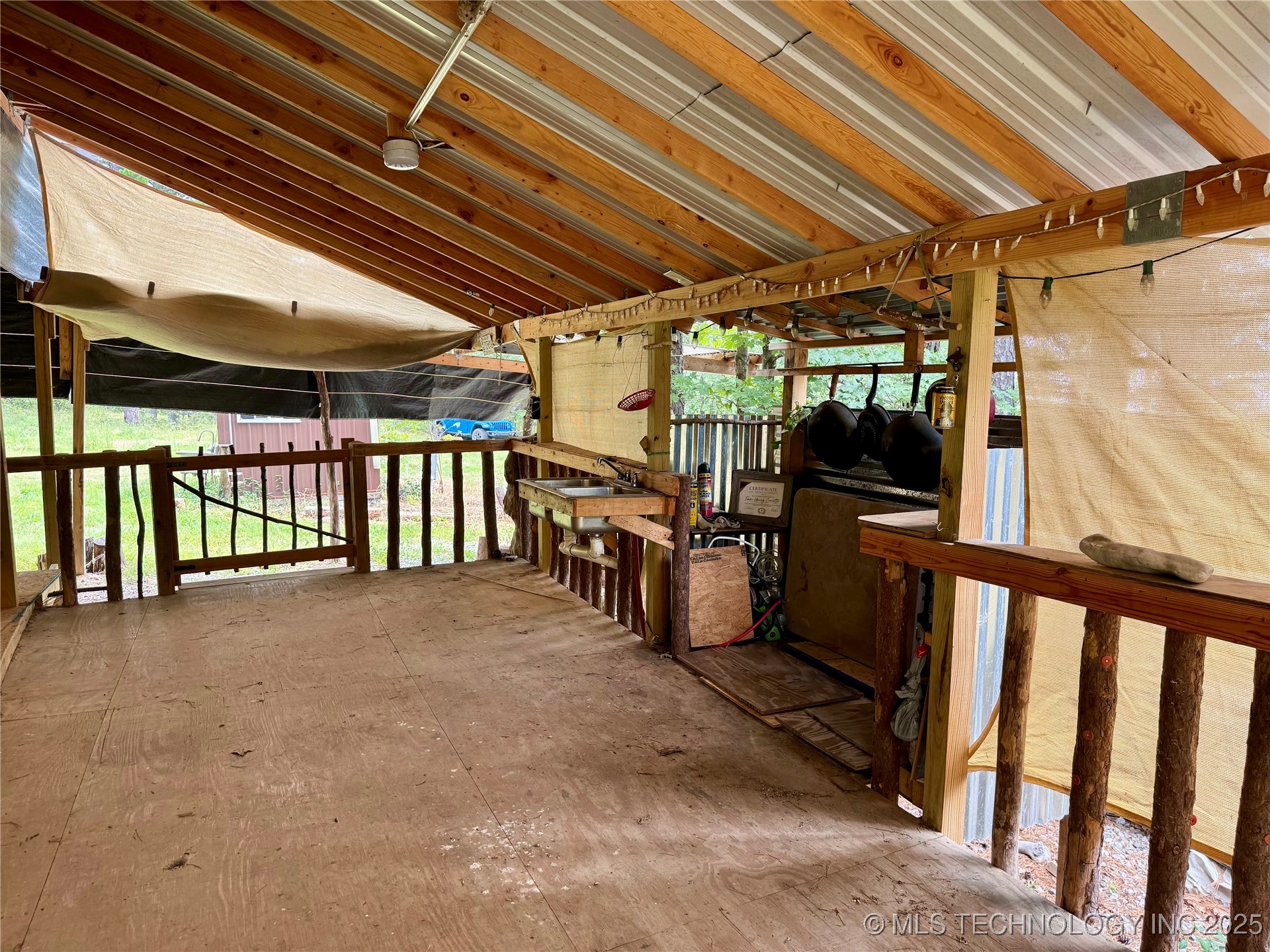 4080 N 495 Road Property Photo 11