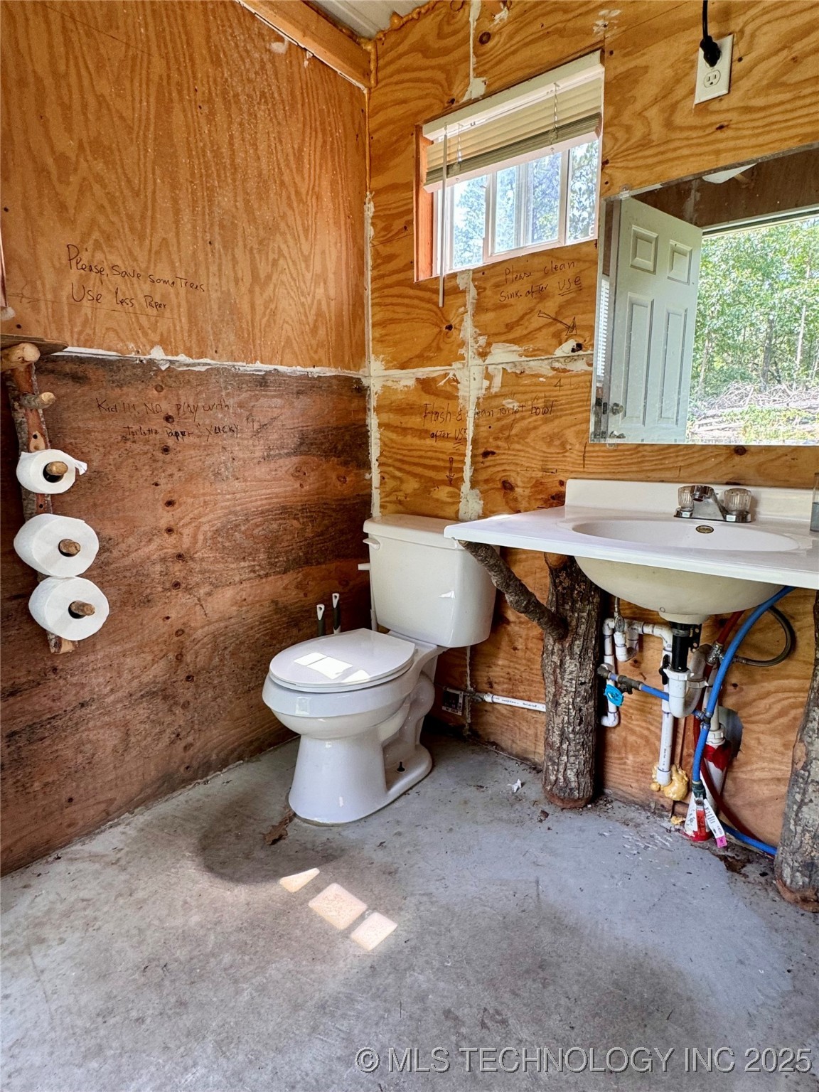 4080 N 495 Road Property Photo 40