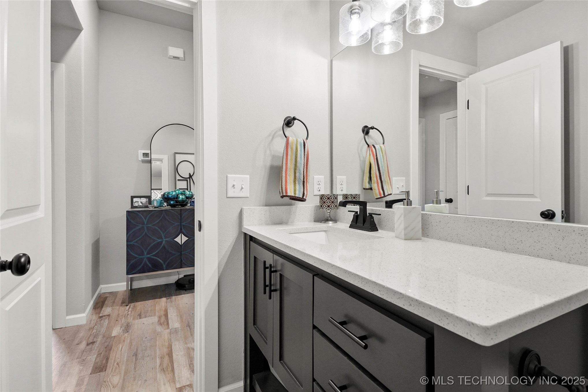 1314 E 150th Street Property Photo 27