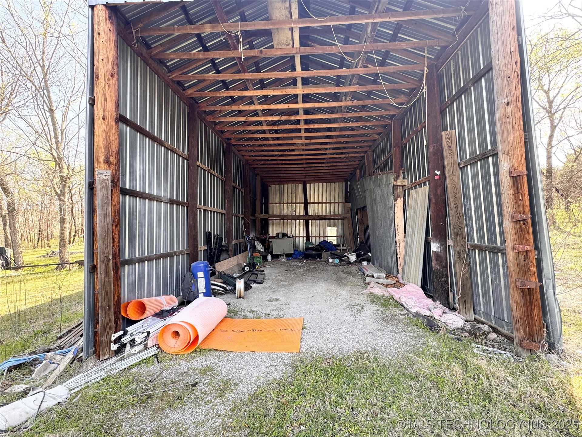 40682 N 3950 Road Property Photo 6