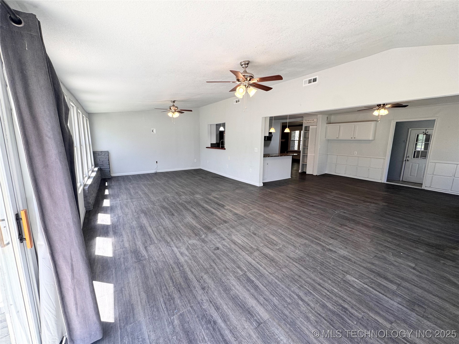 40682 N 3950 Road Property Photo 16