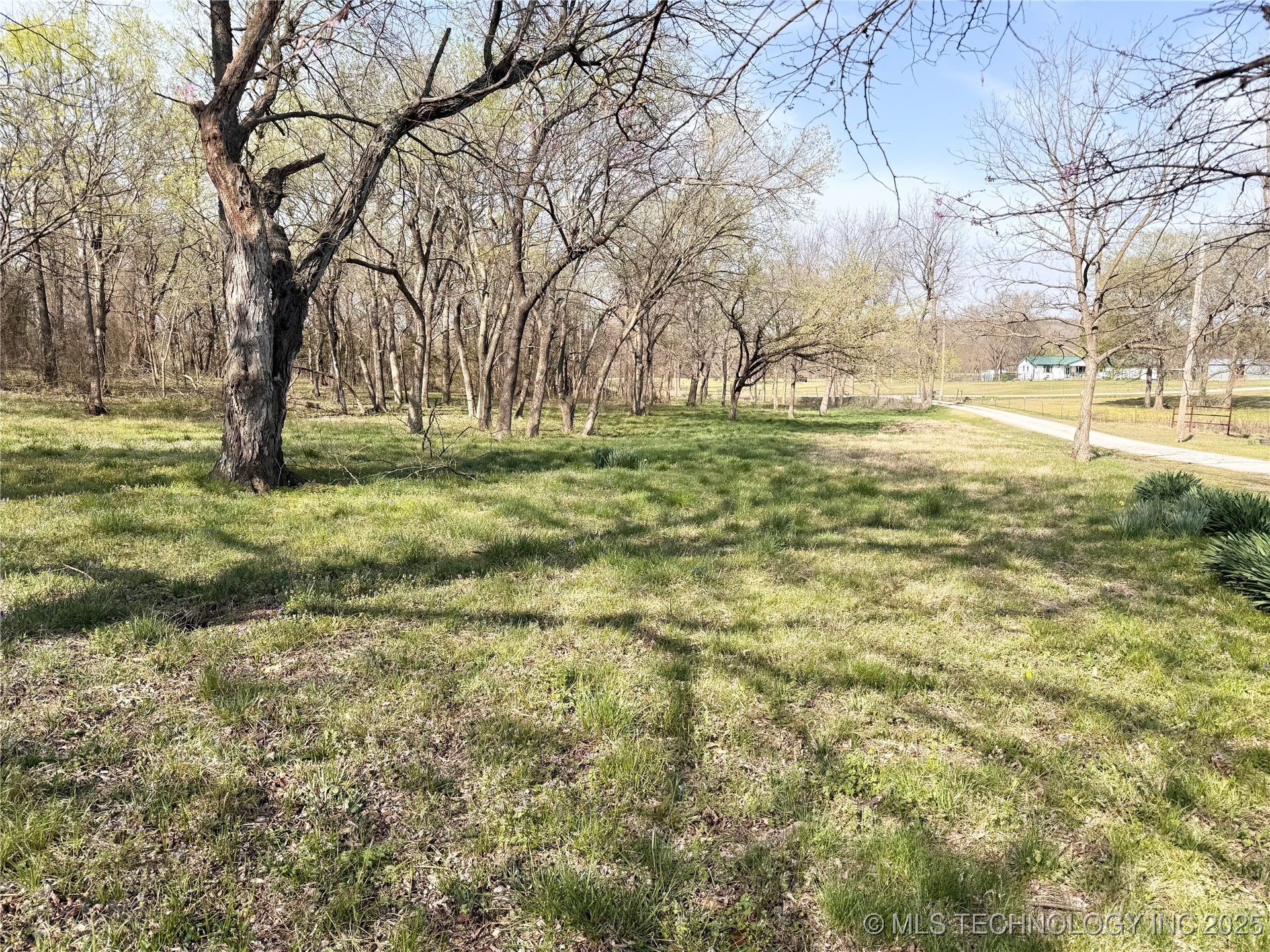 40682 N 3950 Road Property Photo 34
