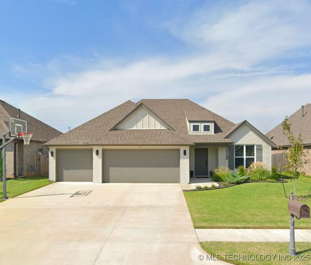 22707 E 102nd Place S Property Photo