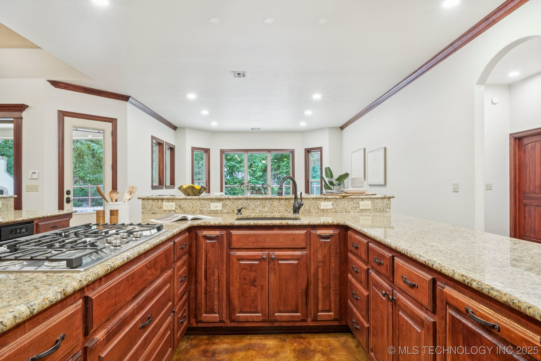 1721 E 136th Place S Property Photo 11
