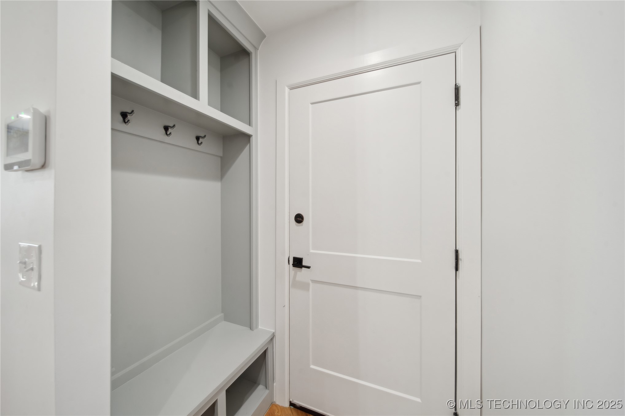 2808 E 37th Place Property Photo 18