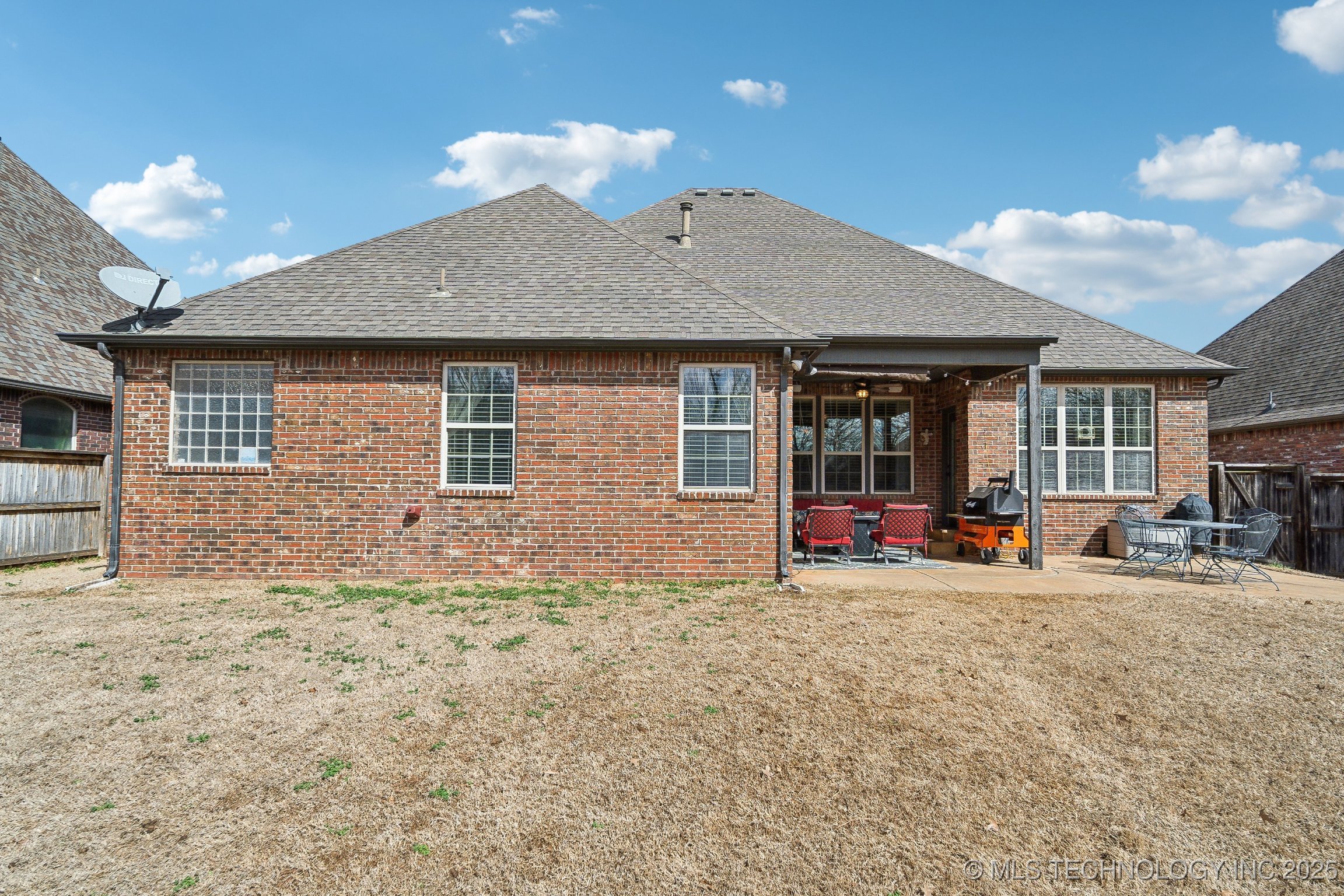 7744 S Guthrie Avenue Property Photo 45