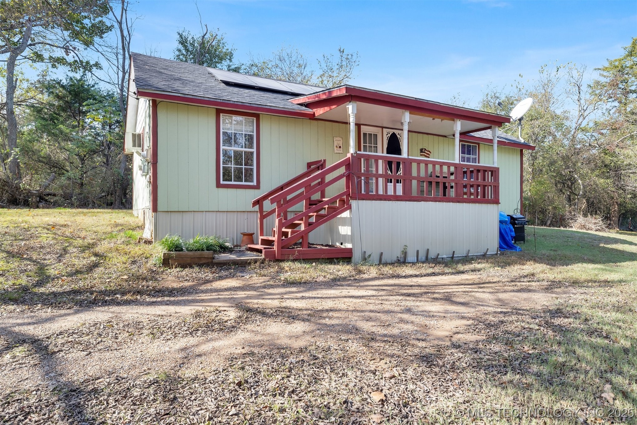 1018 Hillcrest Property Photo