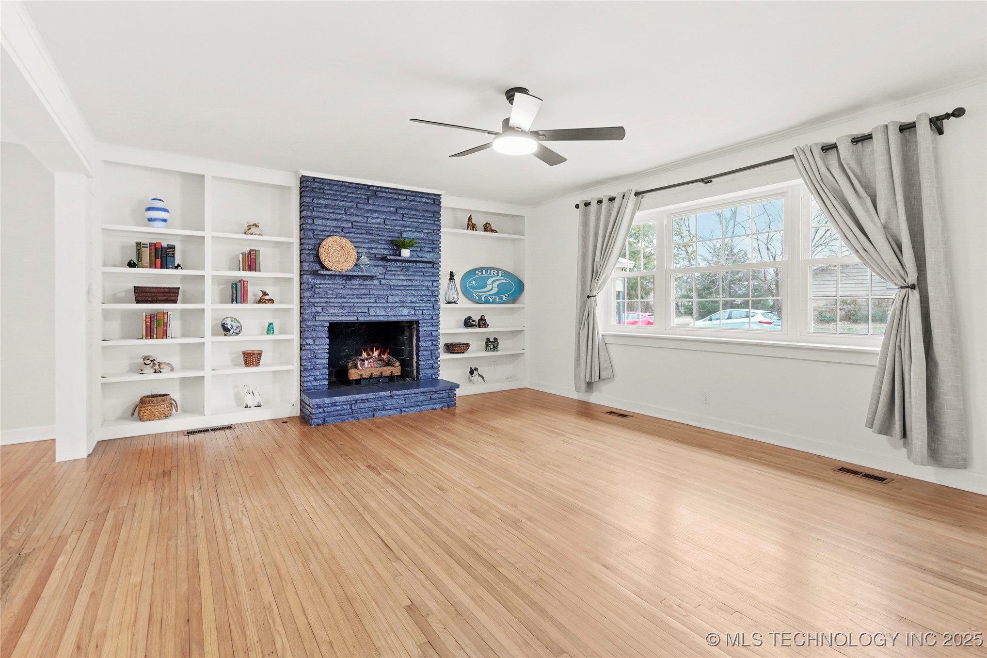 1905 S Fulton Avenue Property Photo 9