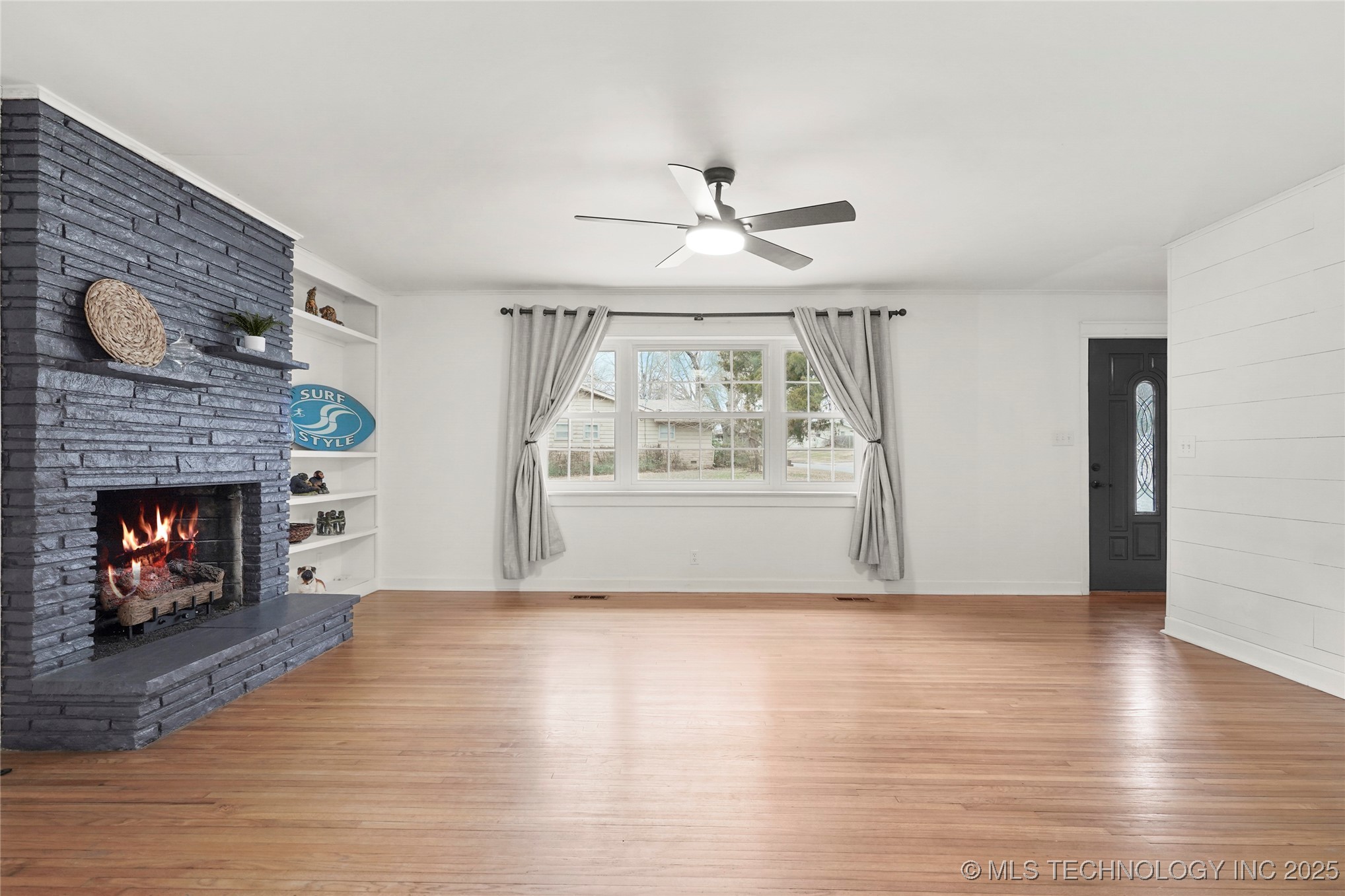 1905 S Fulton Avenue Property Photo 10