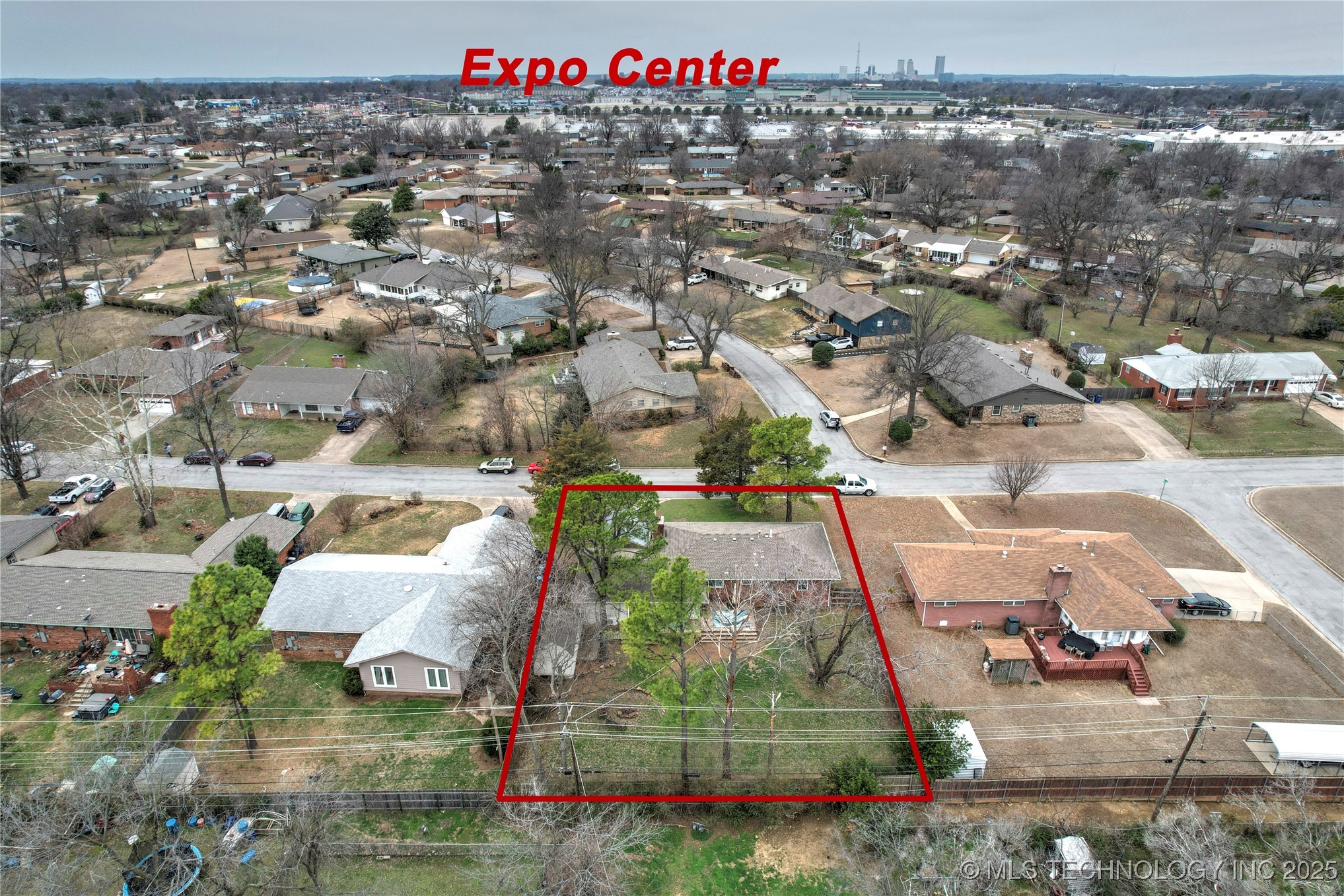 1905 S Fulton Avenue Property Photo 40