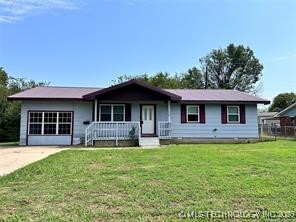 705 Nw 8th Street Property Photo