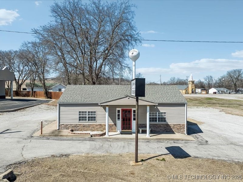 1830 N Highway 66 Route Property Photo 21