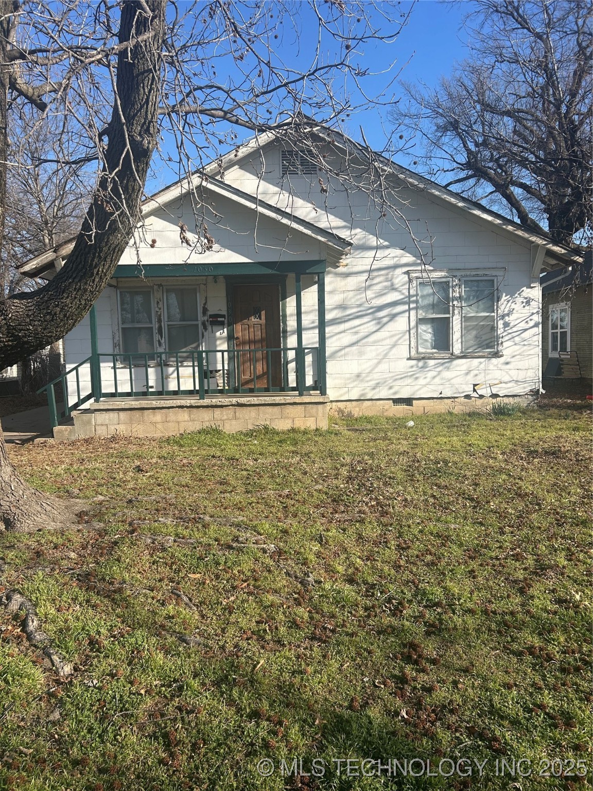 1030 E 4th Street Property Photo