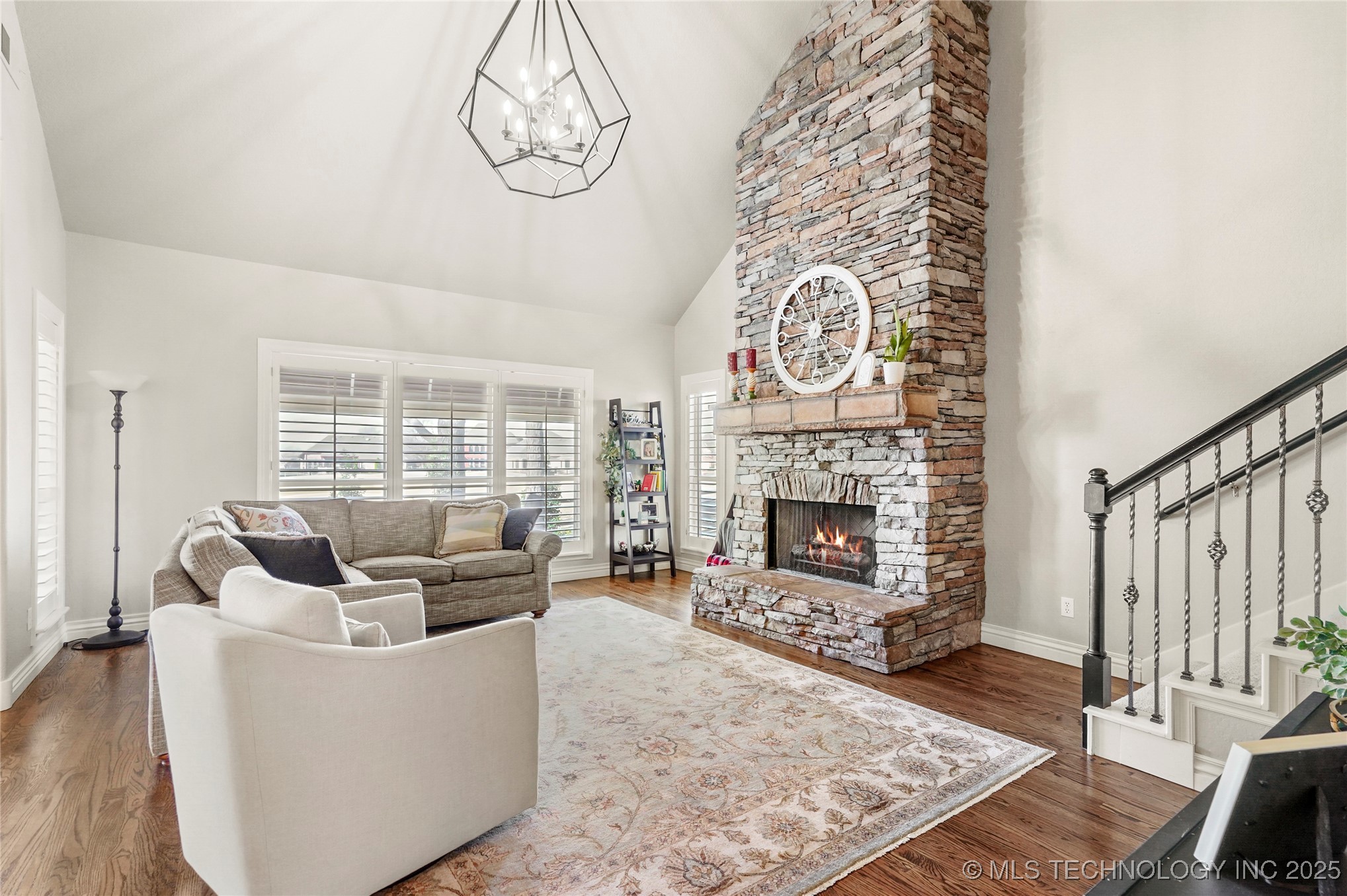 1801 W Trenton Street Property Photo 8