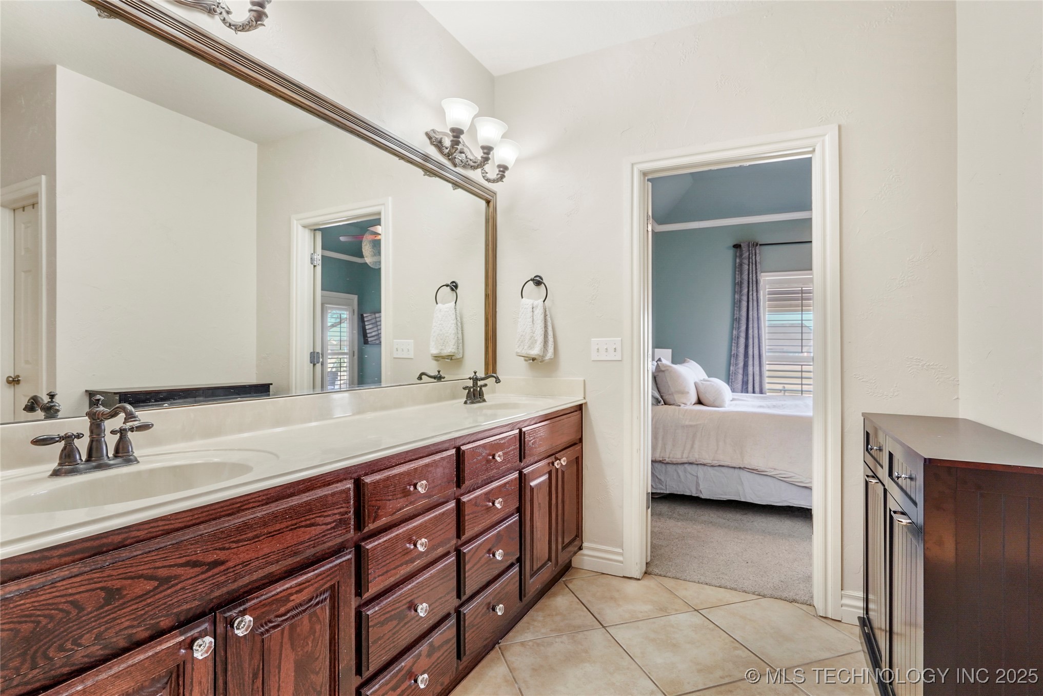 1801 W Trenton Street Property Photo 19