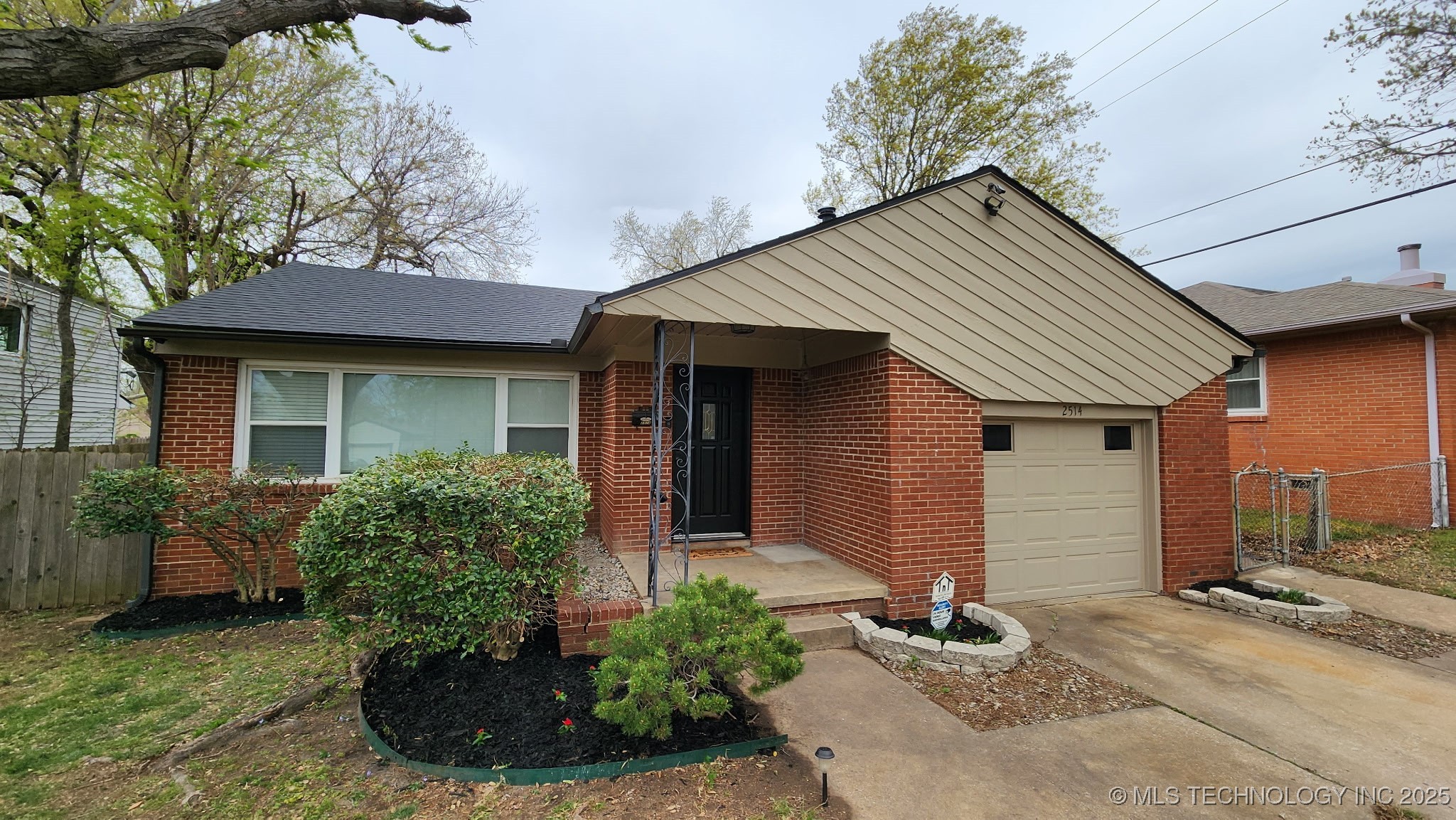 2514 S Toledo Avenue Property Photo 1