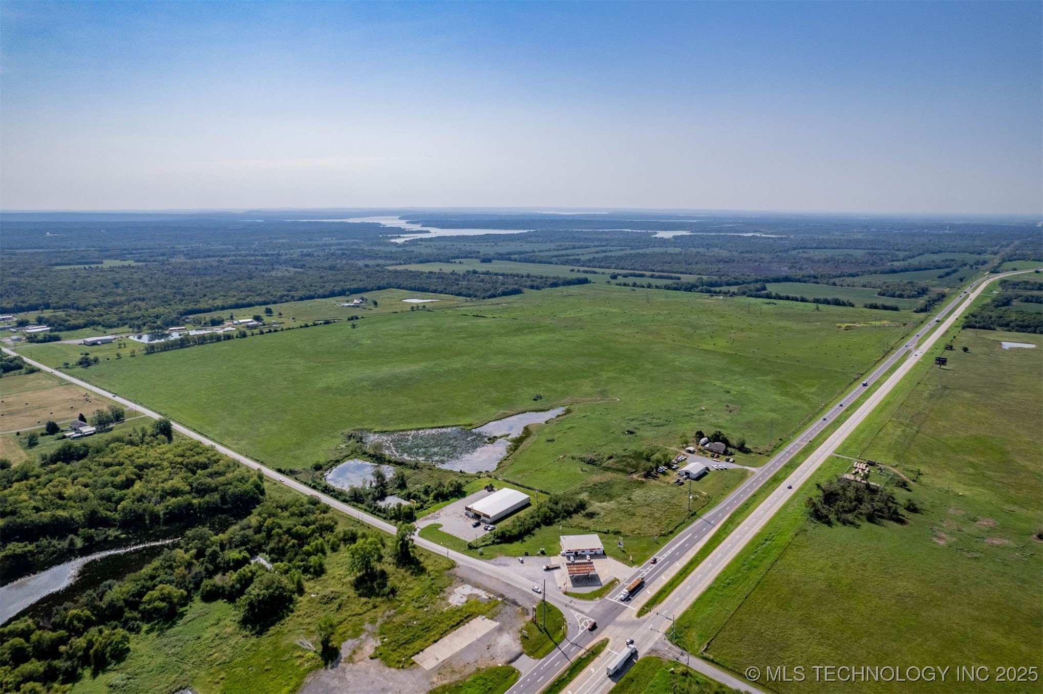 N Hwy 69 Property Photo 1