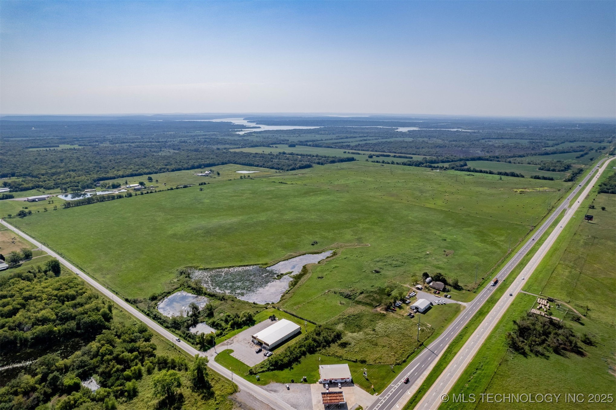 N Hwy 69 Property Photo 12
