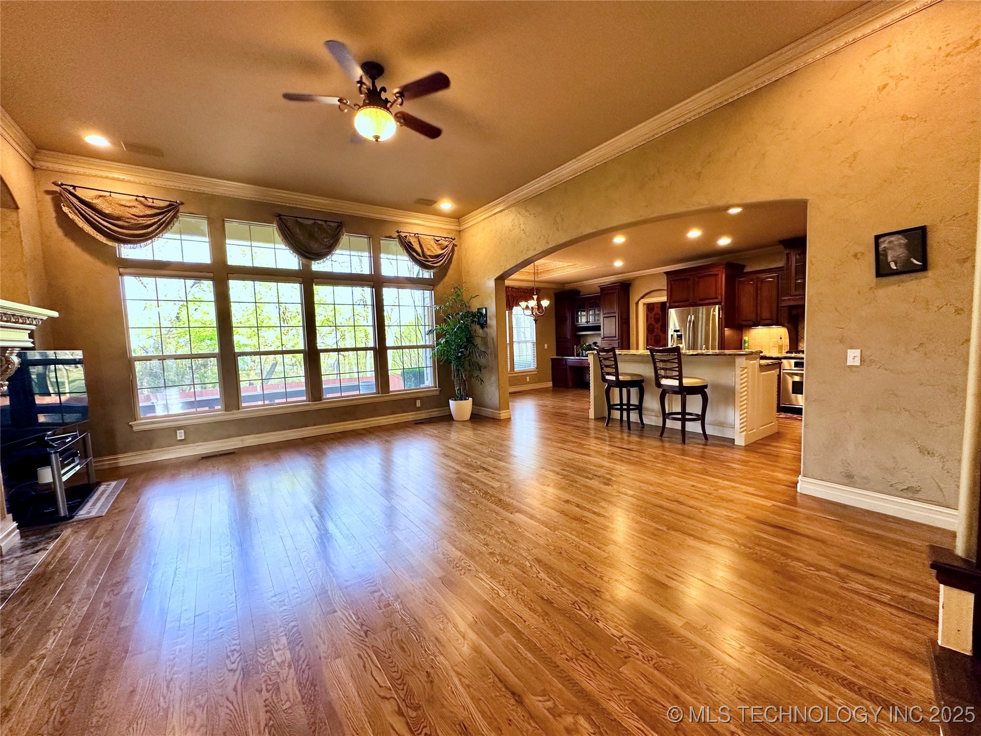 10213 S 88th East Avenue Property Photo 49
