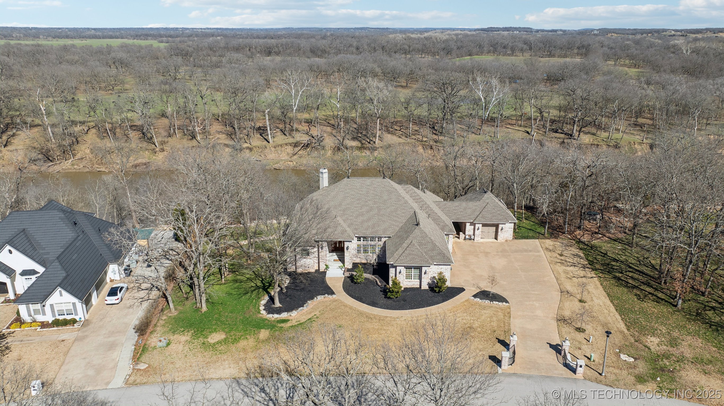 23755 S Courtney Lane Property Photo