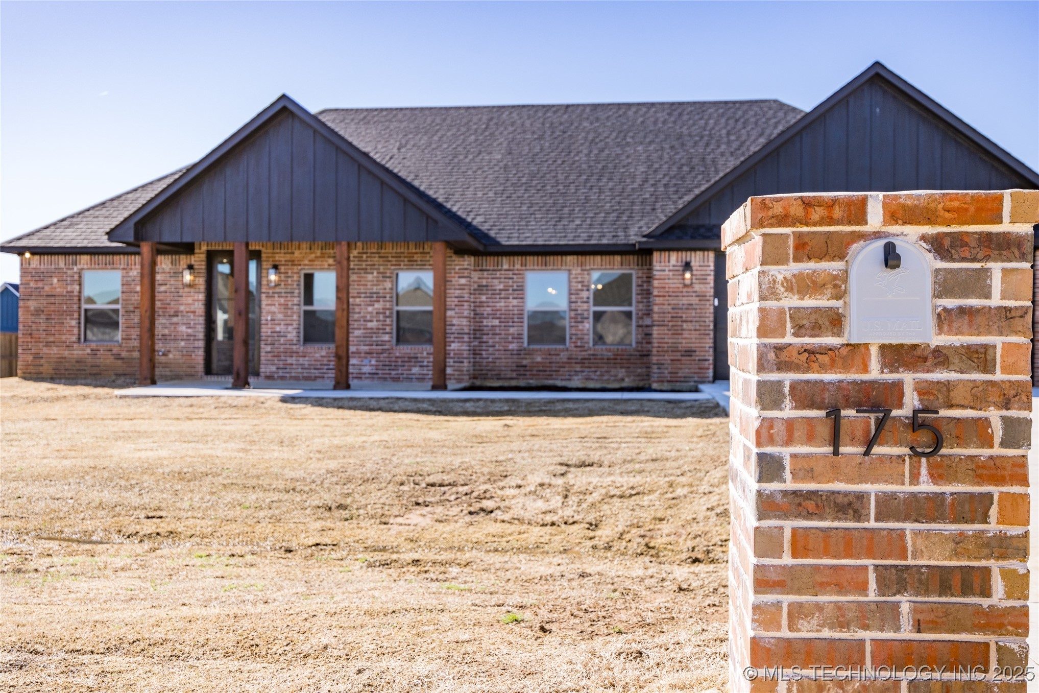 175 Maple Leaf Drive Property Photo