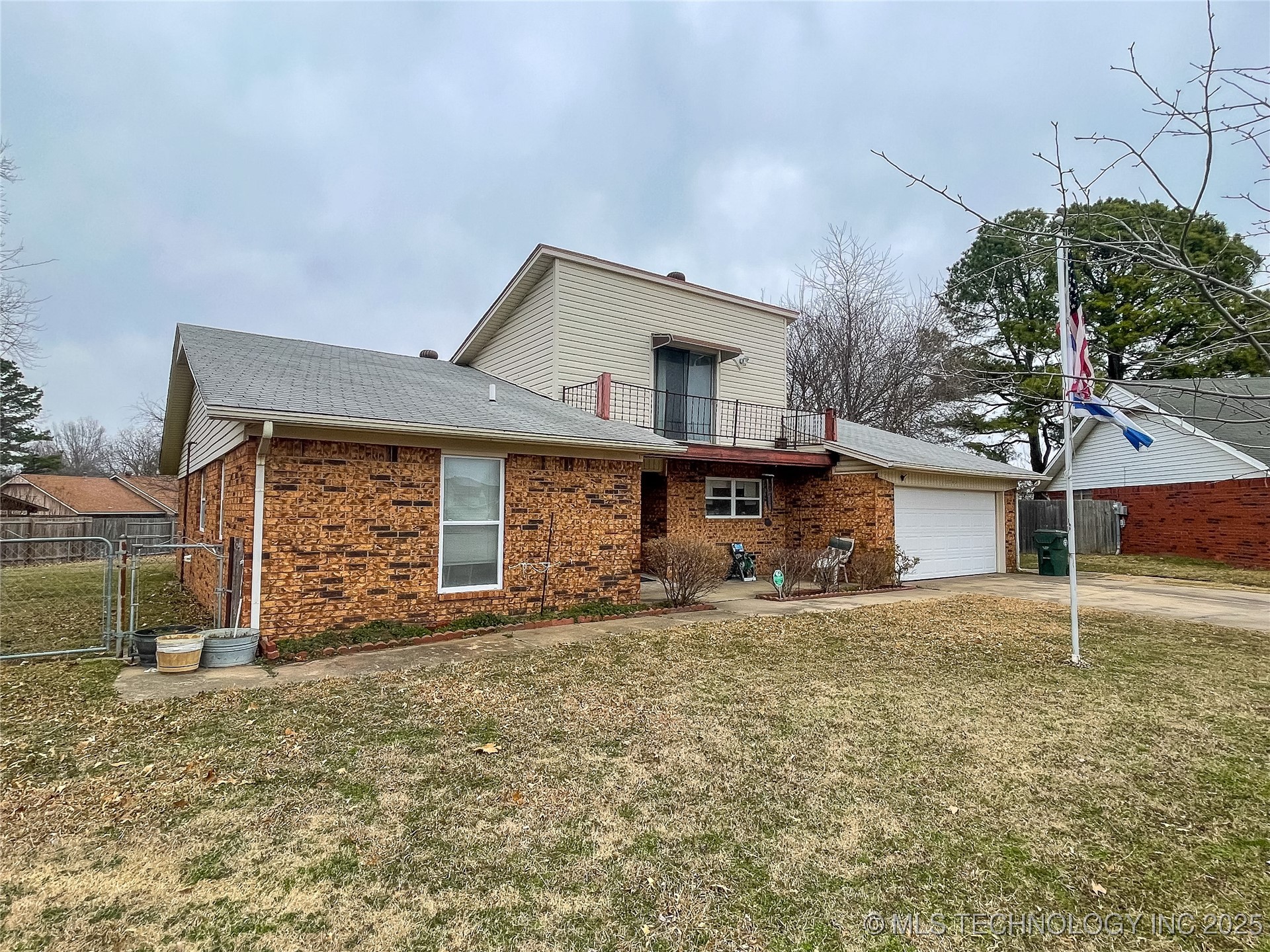 2703 S 26th Street Property Photo