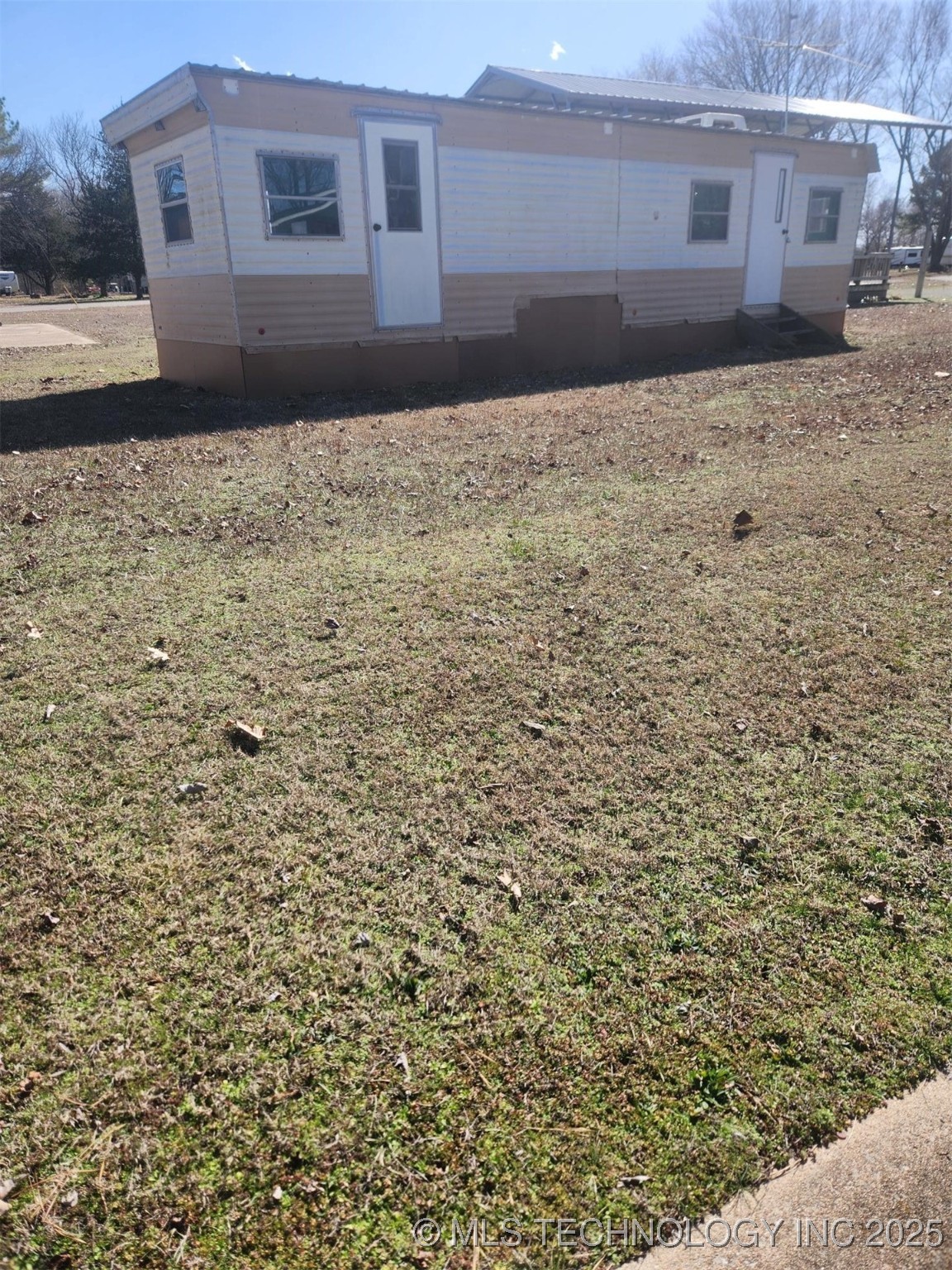 57300 County Road 658 Property Photo