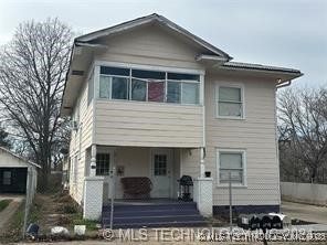 810 S Severs Street Property Photo
